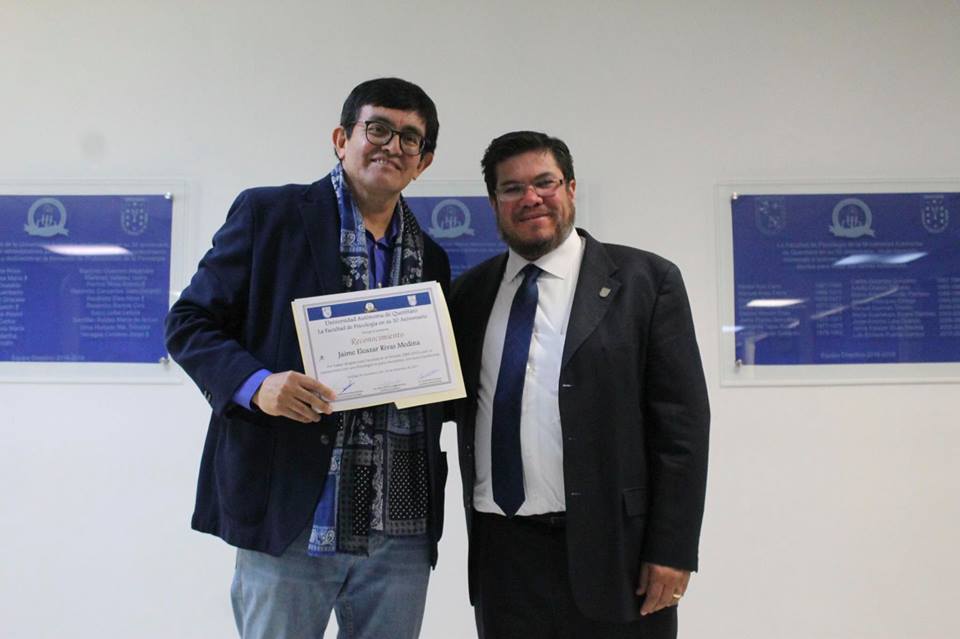 placa conmemorativa 4